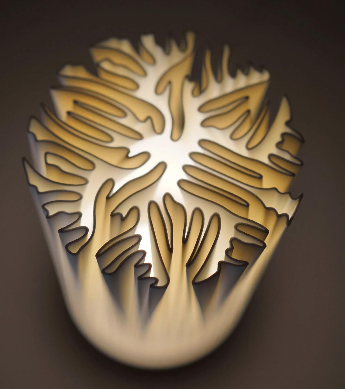 Solura Organic Minimalist Lamp
