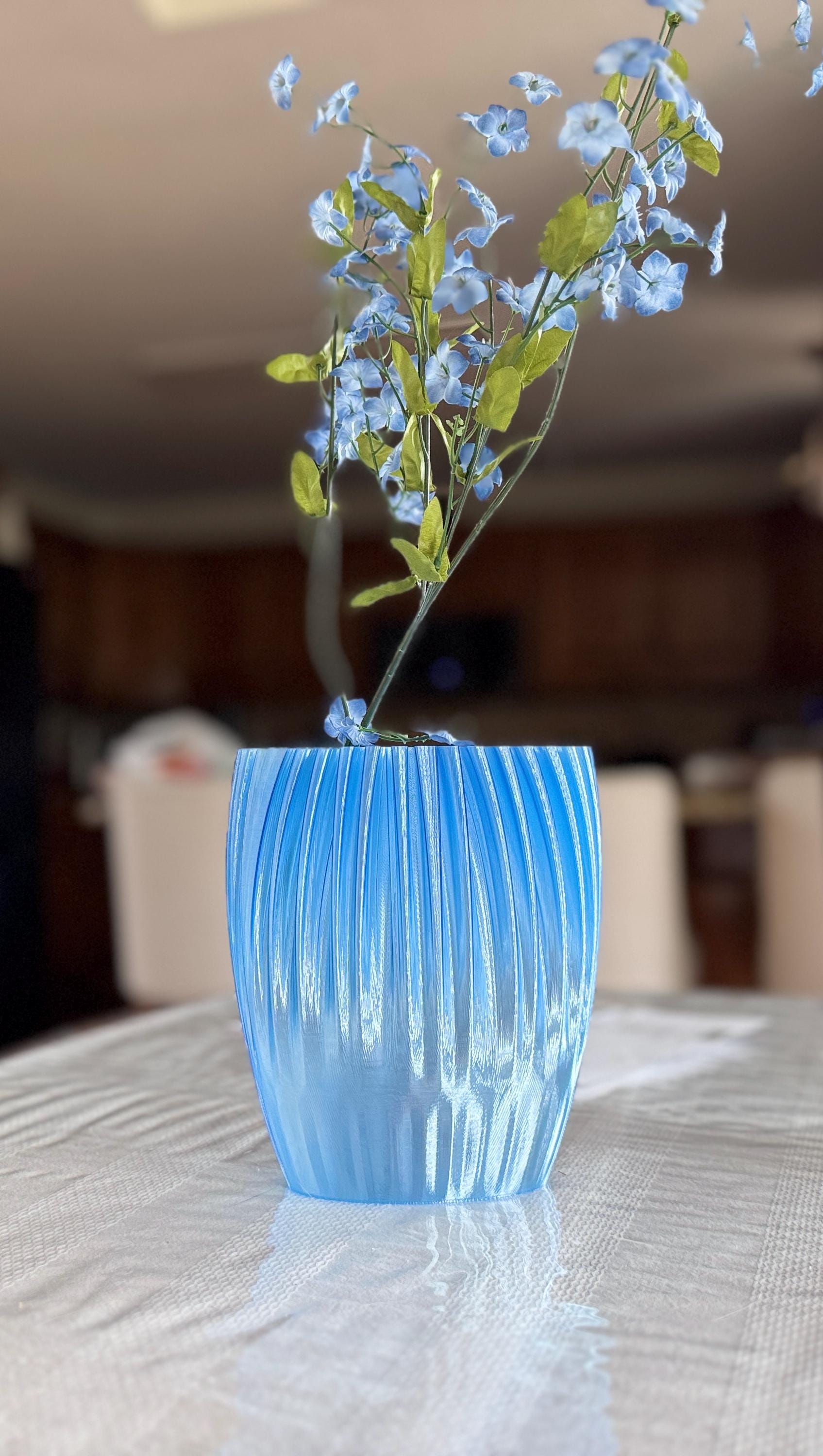 Sculptural Vase: Modern Home Decor, Unique Art Piece