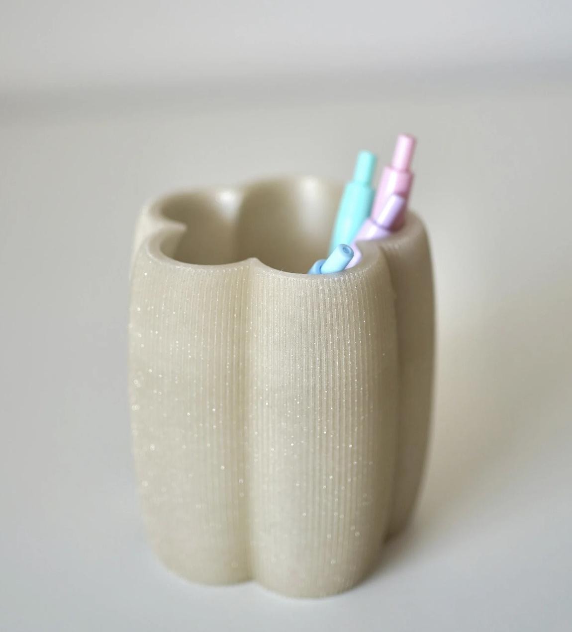 FLOLLIA makeup brush holder