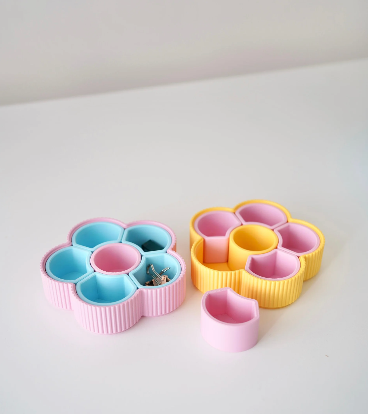 FLORIA - Stackable Flower Organizer I Pen Holder